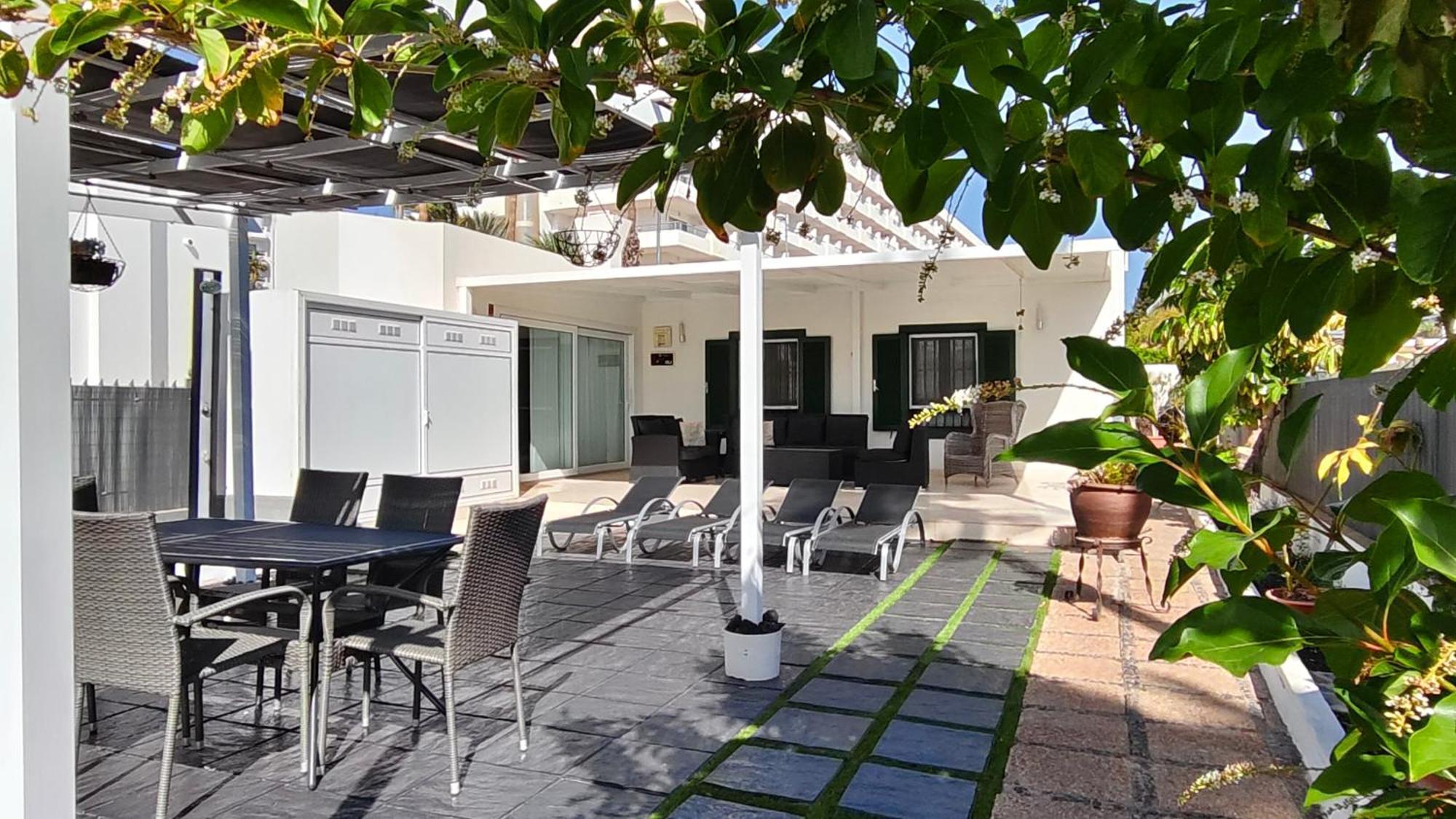 Club 14 By Pride Holiday Rentals Playa del Inglés Buitenkant foto